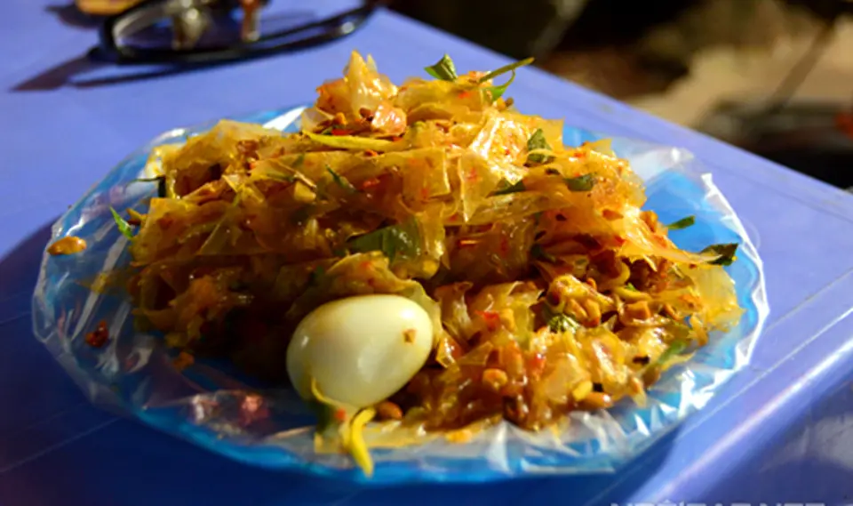 4 ĐỊA CHỈ BÁNH TRÁNG TRỘN NGON NHẤT HÀ NỘI