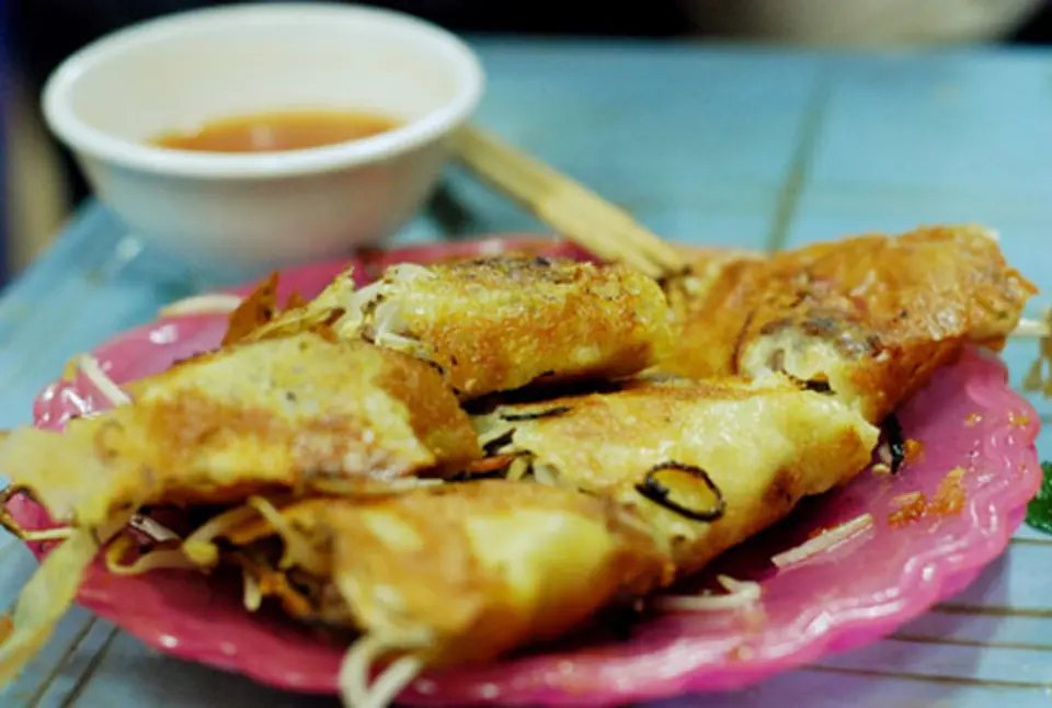 ĂN BÁNH XÈO NGON ĐÚNG CHẤT Ở HÀ NỘI