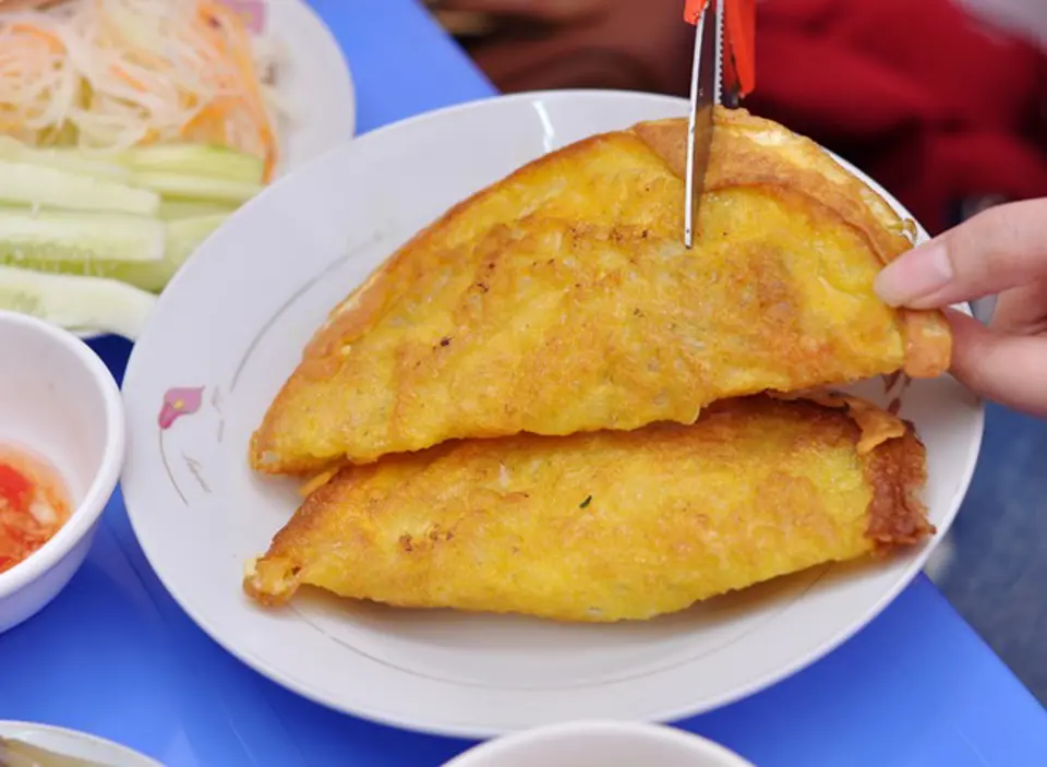ĂN VẶT PHỐ HÀNG ĐẬU NGON MÀ VUI