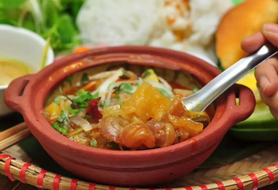 BÚN BÒ NIÊU PHỐ HÒA MÃ BẠN THỬ CHƯA? BÚN BÒ NIÊU PHỐ HÒA MÃ BẠN THỬ CHƯA?