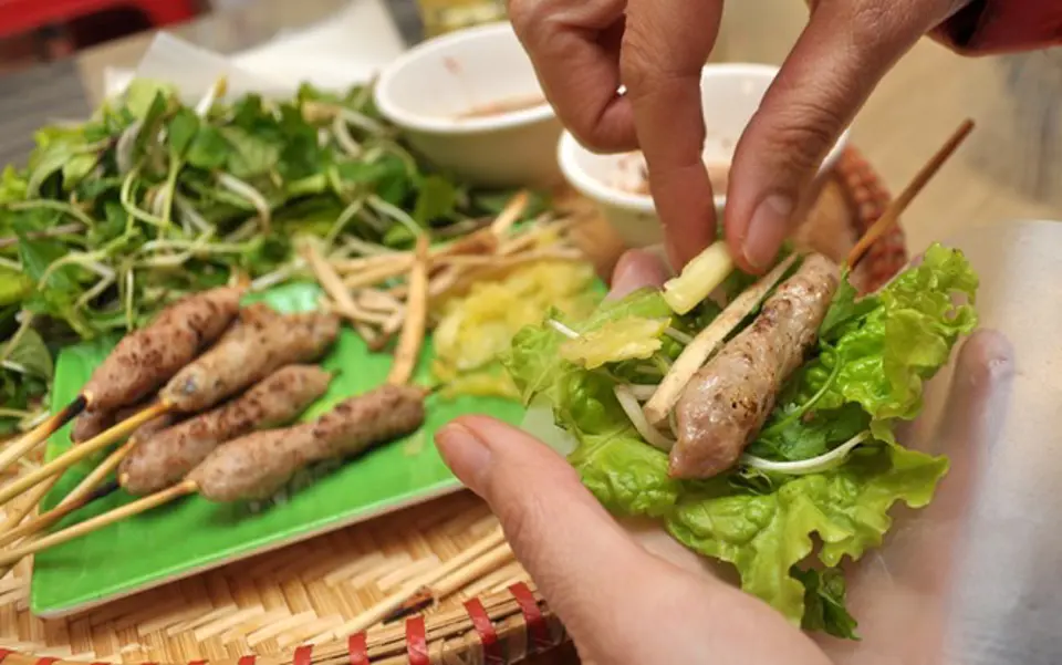 BÚN BÒ NIÊU PHỐ HÒA MÃ BẠN THỬ CHƯA? BÚN BÒ NIÊU PHỐ HÒA MÃ BẠN THỬ CHƯA?