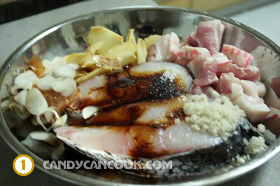 CÁ KHO RIỀNG ĐƯA CƠM NGÀY MƯA CÁ KHO RIỀNG ĐƯA CƠM NGÀY MƯA