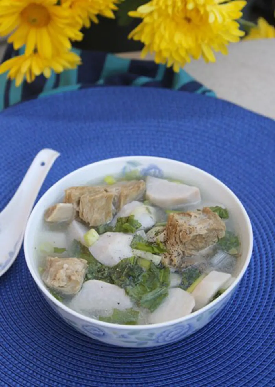 ĐẬM ĐÀ CANH KHOAI SỌ NẤU SƯỜN NON