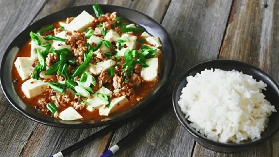 ĐẬU PHỤ MA BÀ GỢI Ý CHO BỮA TỐI ẤM ÁP ĐẬU PHỤ MA BÀ GỢI Ý CHO BỮA TỐI ẤM ÁP