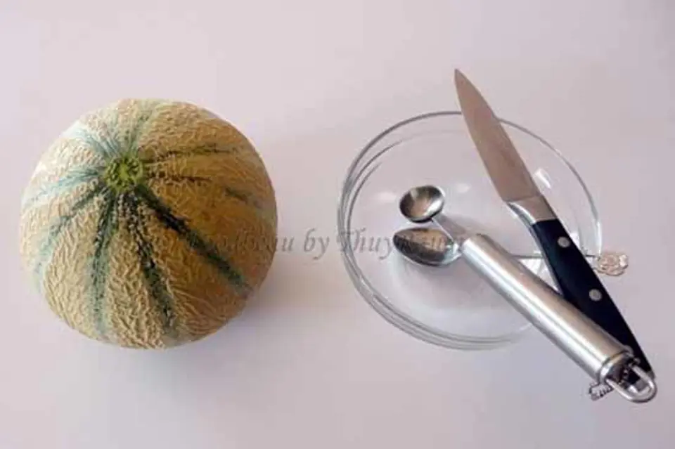 ĐĨA ĐỰNG HOA QUẢ TUYỆT ĐẸP TỪ DƯA