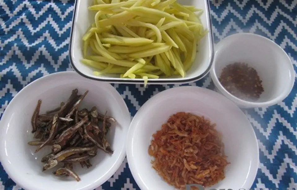 GỎI XOÀI CAY- MÓN NGON KHÓ CƯỠNG MÙA HÈ