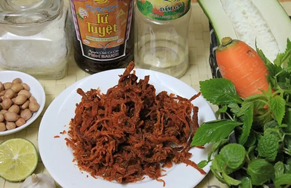 Hướng dẫn làm nộm bò khô