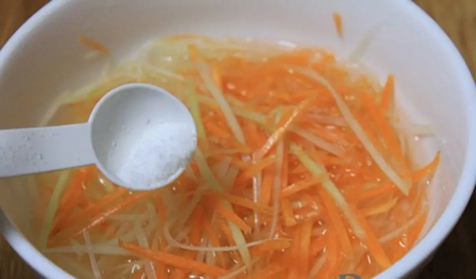 Hướng dẫn làm nộm bò khô
