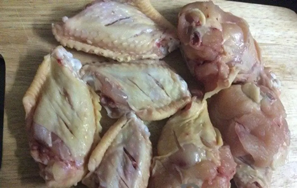 LÀM CÁNH GÀ OM COCA CHO BÉ YÊU LÀM CÁNH GÀ OM COCA CHO BÉ YÊU