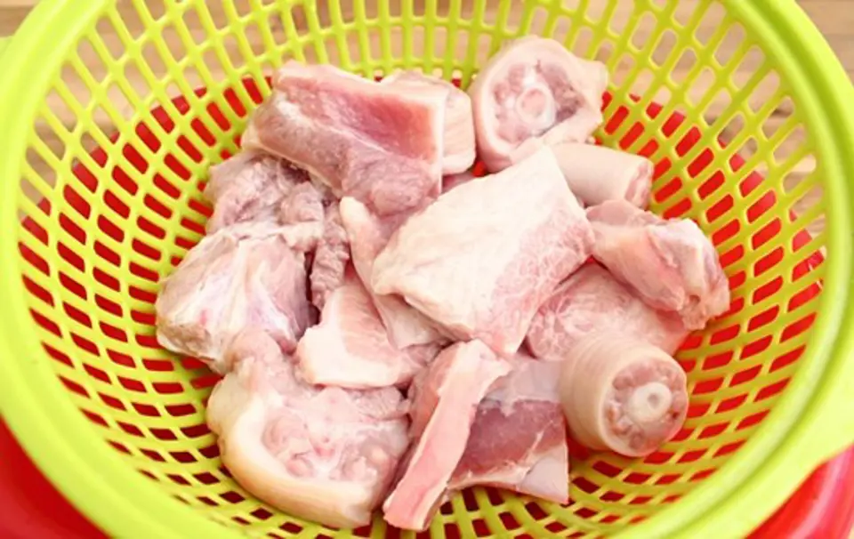 NGỌT THƠM VỚI CHÁO ĐÔI HEO SƯỜN SỤN