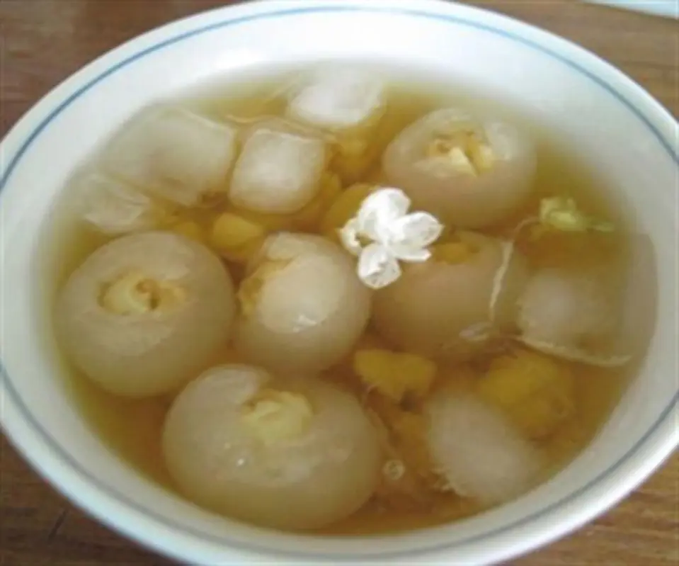 NHỮNG QUÁN CHÈ HOA QUẢ NGON NHẤT HÀ NỘI NHỮNG QUÁN CHÈ HOA QUẢ NGON NHẤT HÀ NỘI