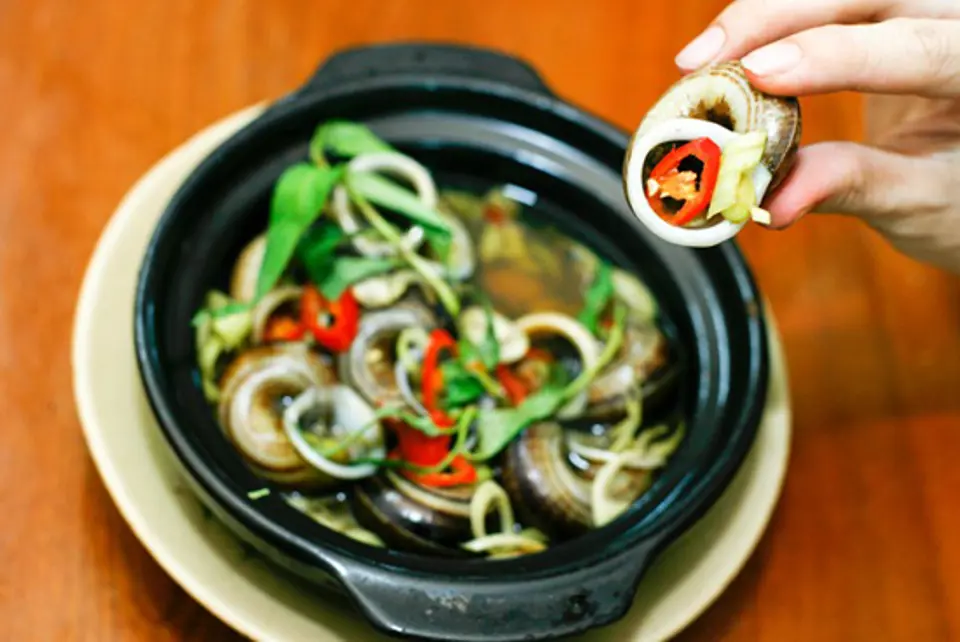 ỐC BÀ ĐEN NỨC TIẾNG SÀI THÀNH