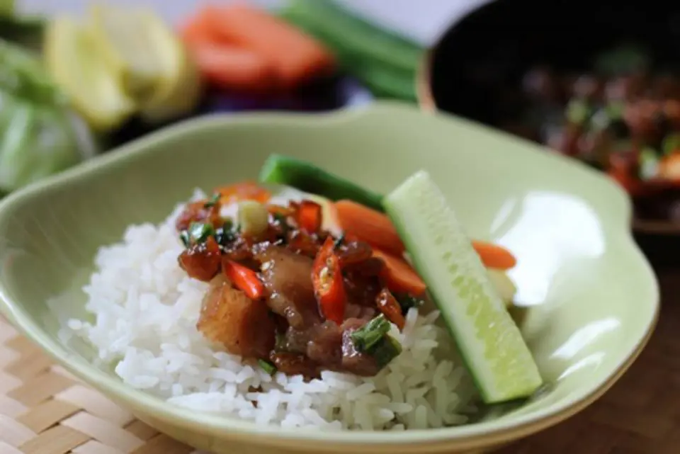 RAU CỦ LUỘC CHẤM MẮM KHO QUẸT ĐƠN GIẢN DỄ LÀM