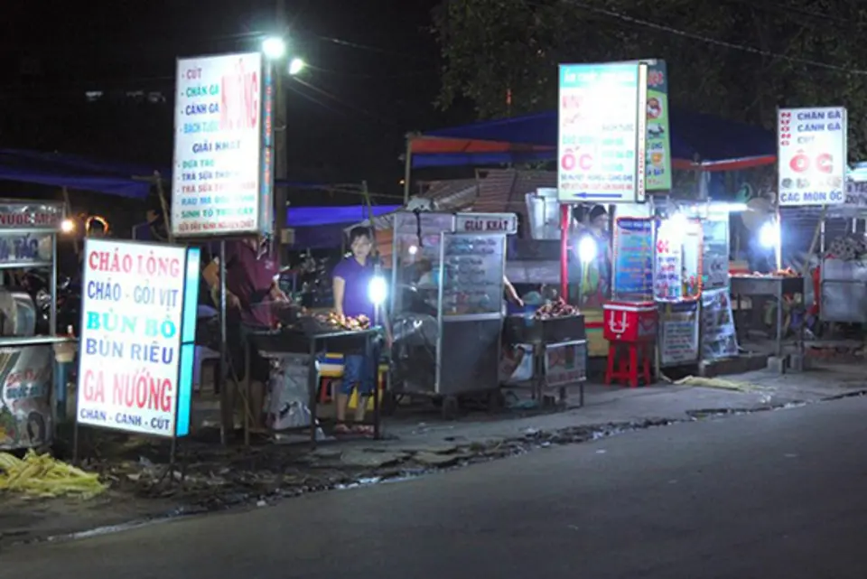 SÀI GÒN VÀ NHỮNG ĐỊA CHỈ ĂN VẶT HẤP DẪN