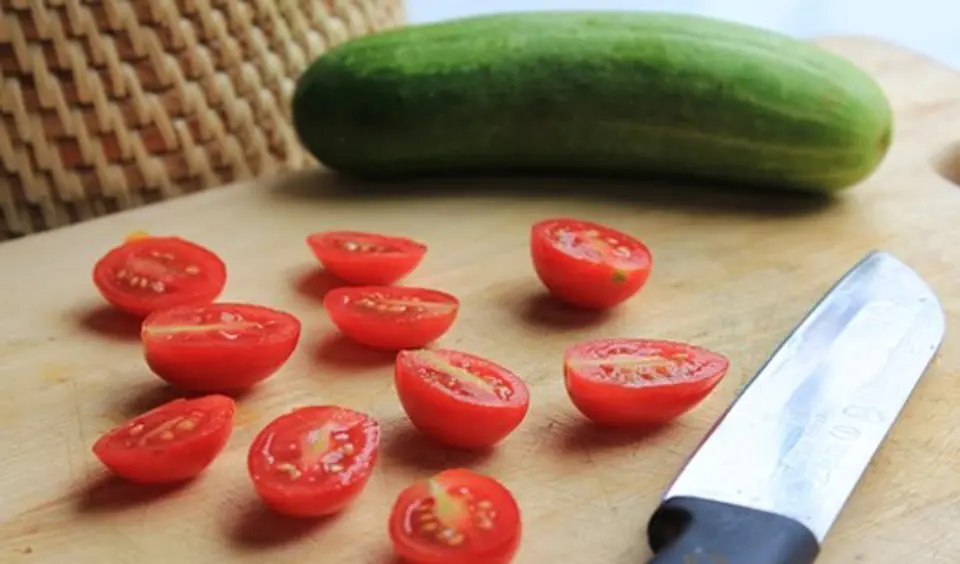 SALAD CÁ NGỪ TƯƠI MÁT MÀ ĐẸP DA SALAD CÁ NGỪ TƯƠI MÁT MÀ ĐẸP DA