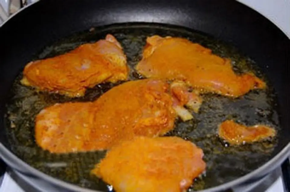 SALAD GÀ CHIÊN MÓN NGON CHO NGÀY MỚI