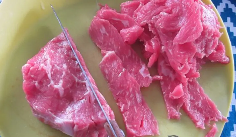 SALAD THỊT BÒ BỔ DƯỠNG DỄ ĂN
