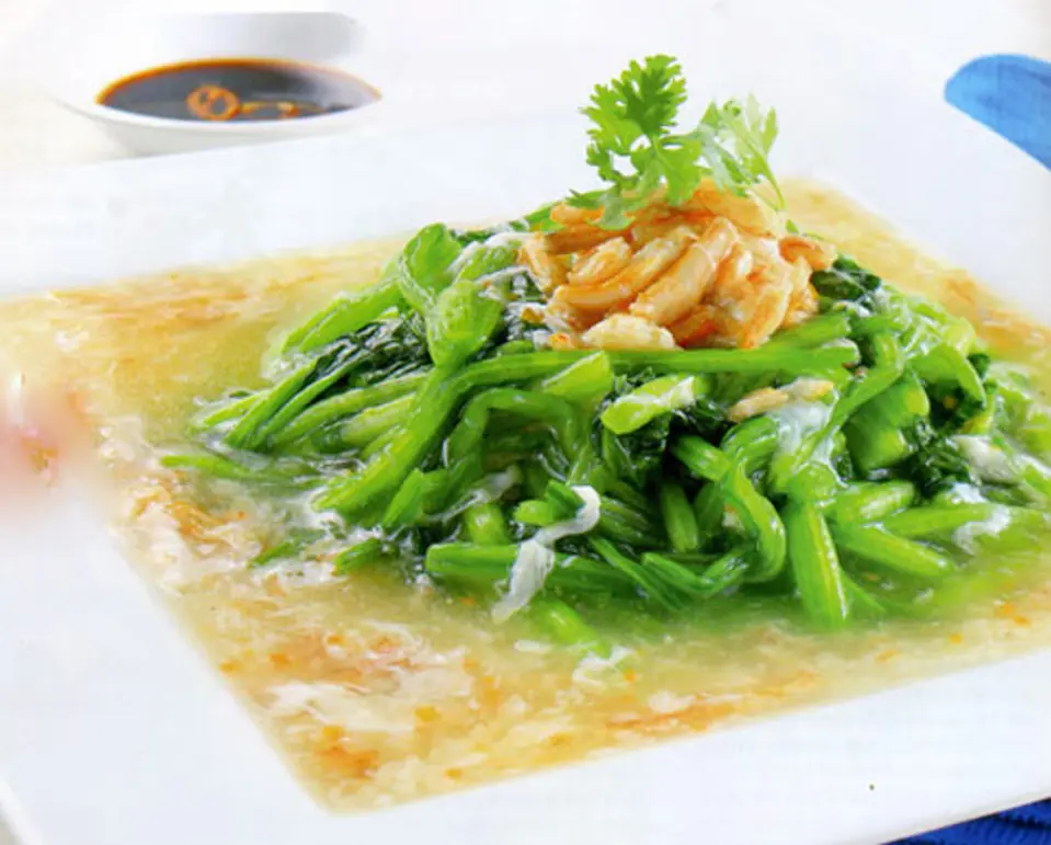 SÚP CUA VỚI RAU BÓ XÔI LẠ LẠ NGON NGON SÚP CUA VỚI RAU BÓ XÔI LẠ LẠ NGON NGON