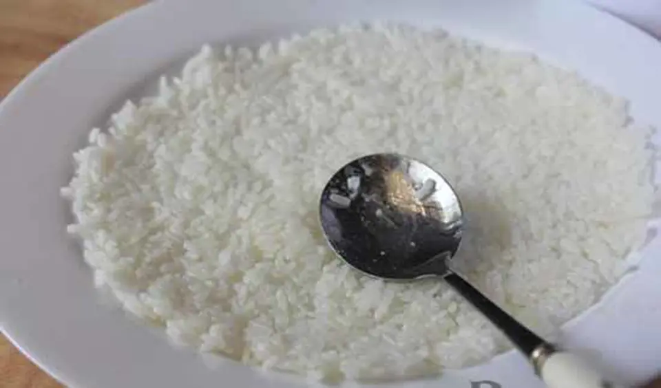 TRANG TRÍ ĐĨA CƠM HẤP DẪN NHƯ NHÀ HÀNG TRANG TRÍ ĐĨA CƠM HẤP DẪN NHƯ NHÀ HÀNG