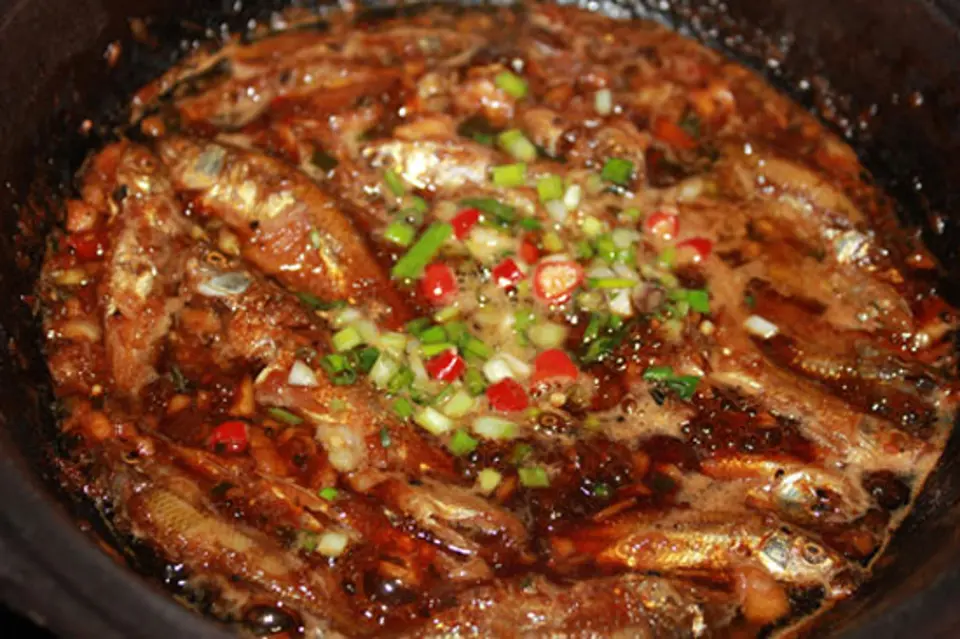 CÁ LINH KHO TIÊU CHO BỮA ĂN THÊM ĐẬM ĐÀ