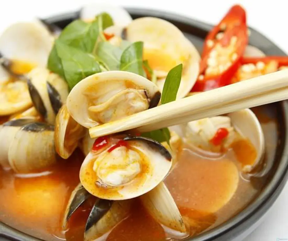 Nghêu hấp kiểu Thái đưa cơm ngày mưa