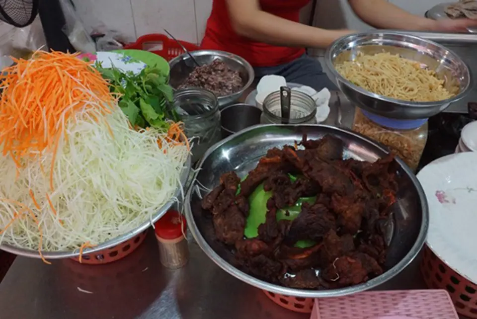 NGÕ CHỢ ĐỒNG XUÂN- THIÊN ĐƯỜNG QUÀ VẶT GIÁ RẺ NGÕ CHỢ ĐỒNG XUÂN- THIÊN ĐƯỜNG QUÀ VẶT GIÁ RẺ