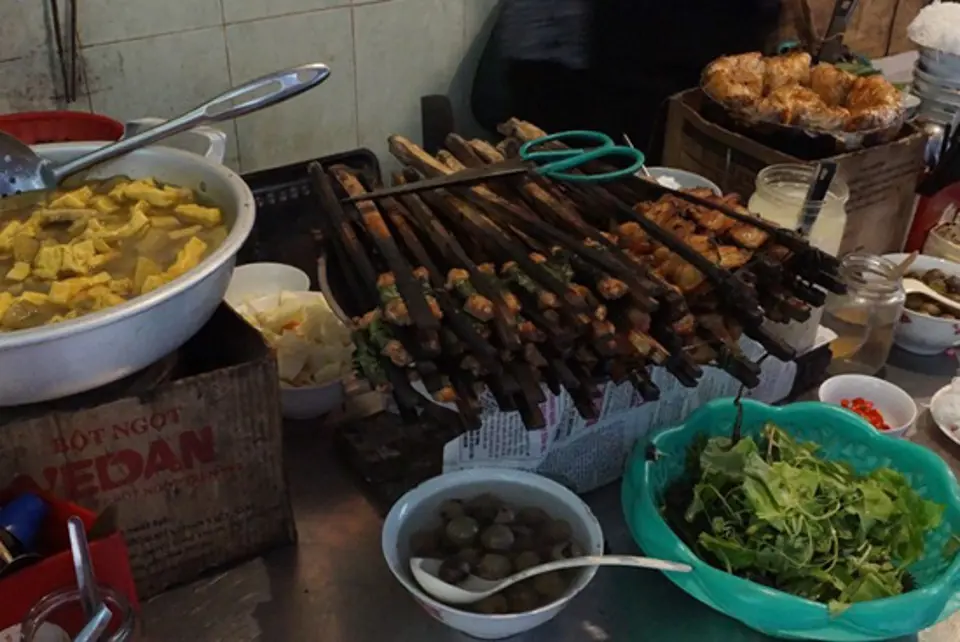 NGÕ CHỢ ĐỒNG XUÂN- THIÊN ĐƯỜNG QUÀ VẶT GIÁ RẺ NGÕ CHỢ ĐỒNG XUÂN- THIÊN ĐƯỜNG QUÀ VẶT GIÁ RẺ