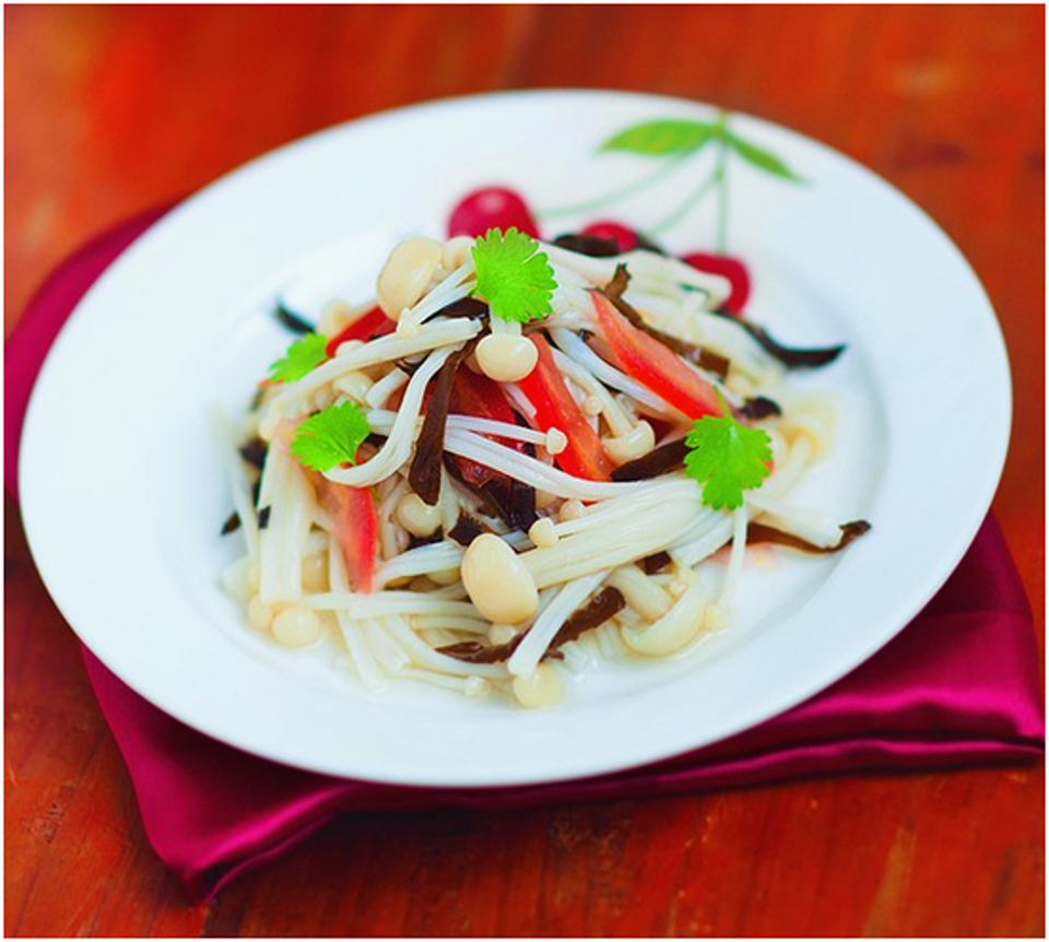 Tối nay ăn gì -Salad nấm kim châm nhé