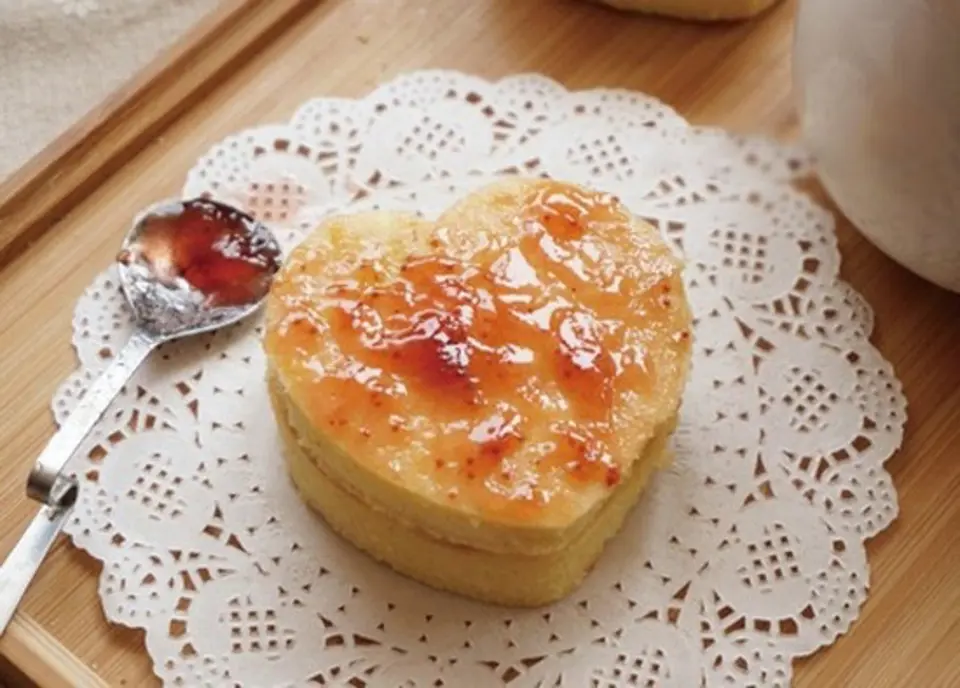 Bánh Chiffon kẹp mứt ăn mãi không chán