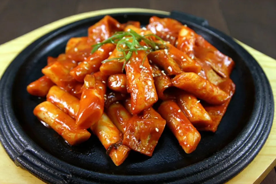 Bánh gạo Hàn Quốc làm cực dễ Bánh gạo Hàn Quốc làm cực dễ