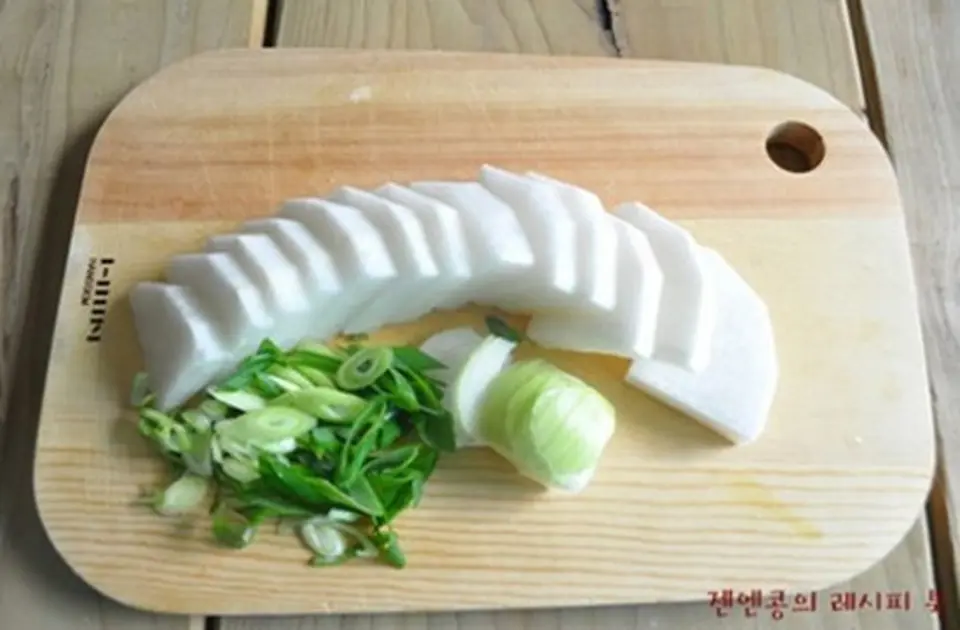 Cách làm cá kho tộ theo kiểu Hàn Quốc