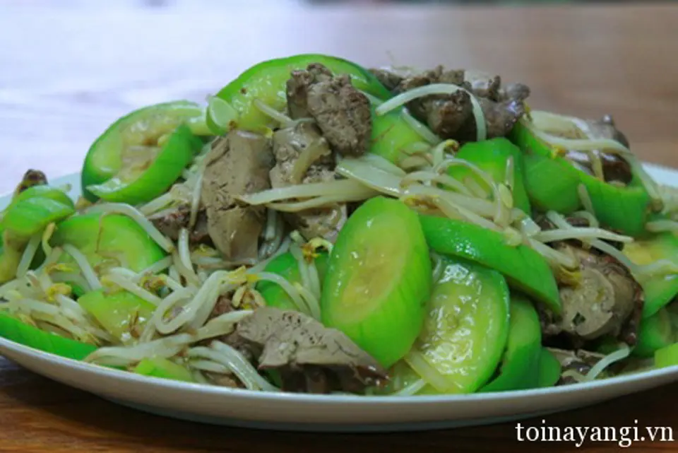 Cách nấu món mướp xào lòng gà
