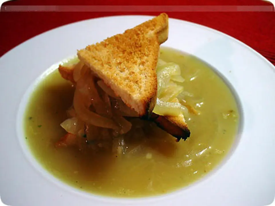 Công thức cho món soup hành kiểu Pháp