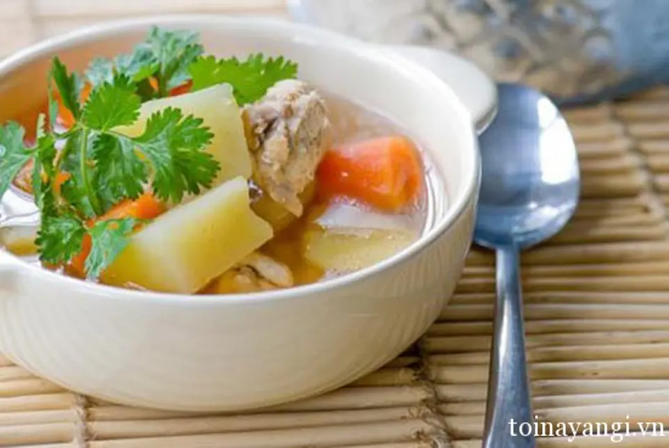 Công thức cho món sườn nấu khoai tây