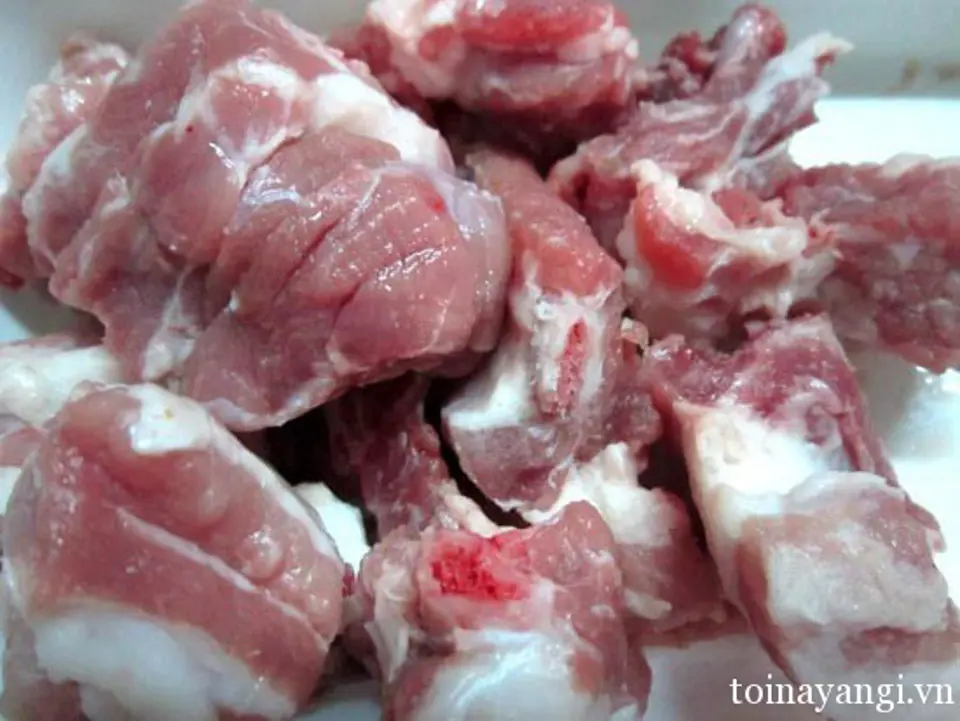 Công thức cho món sườn nấu khoai tây