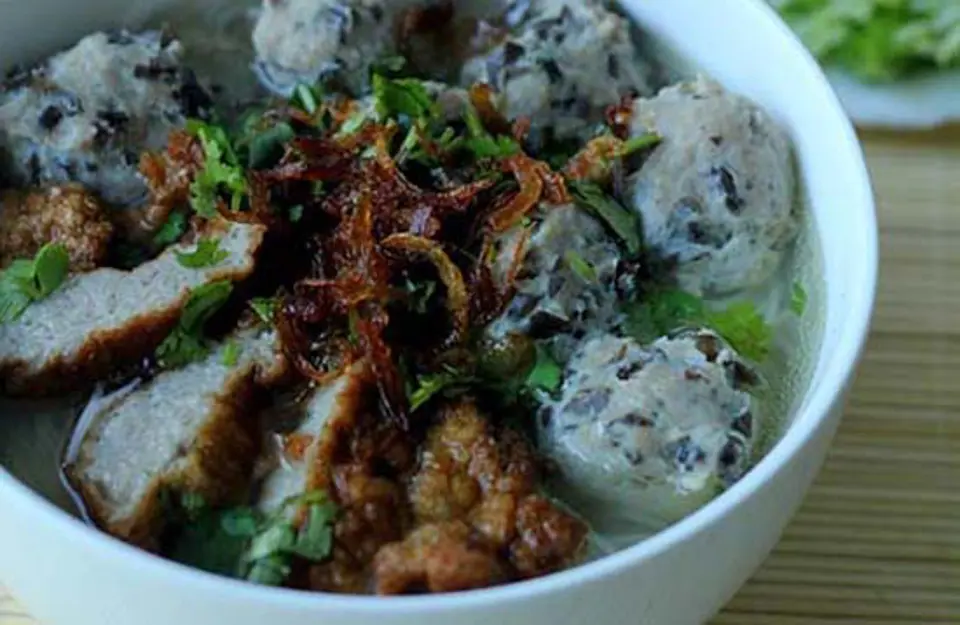 Cuối tuần làm bún mọc thiết đãi cả nhà