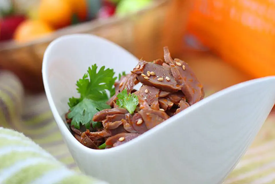 Dễ làm như mề gà trộn cay