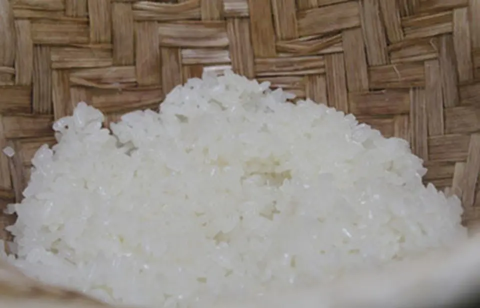 Đổi bữa với xôi Tứ Bảo