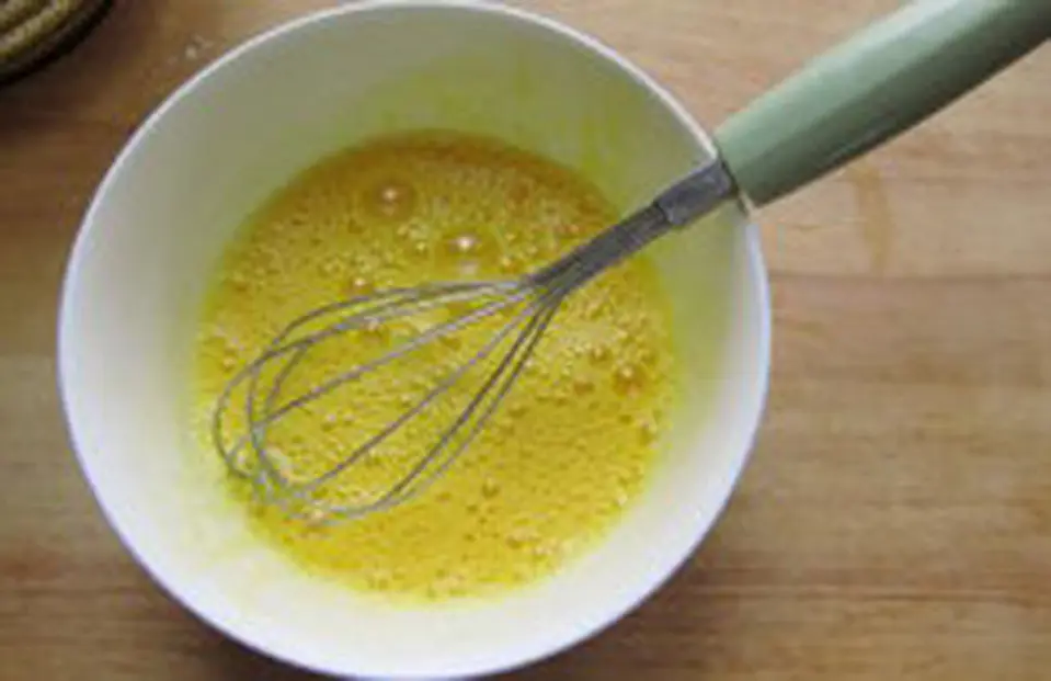 Mê mẩn với crepe cuộn đào