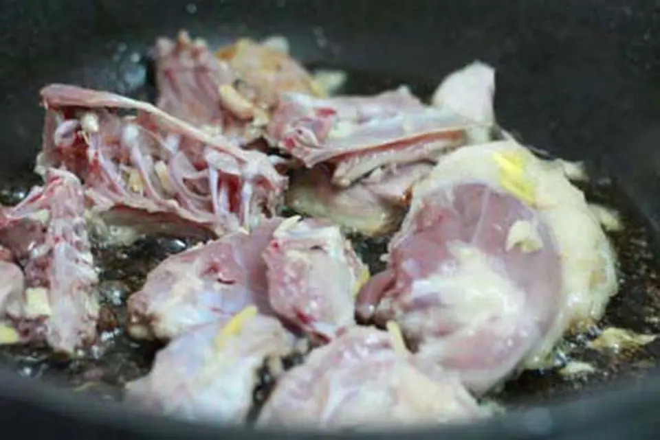 Vịt kho gừng cho bữa cơm cuối tuần đầm ấm