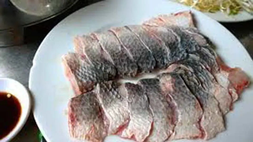 Cách làm món canh dọc mùng nấu cá