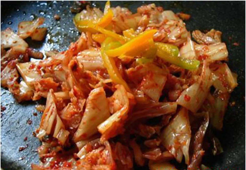 Công thức làm mì kim chi siêu nhanh