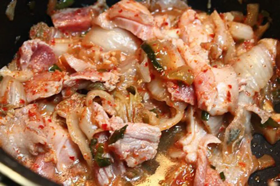 Hướng dẫn làm món canh kim chi nấu đậu phụ