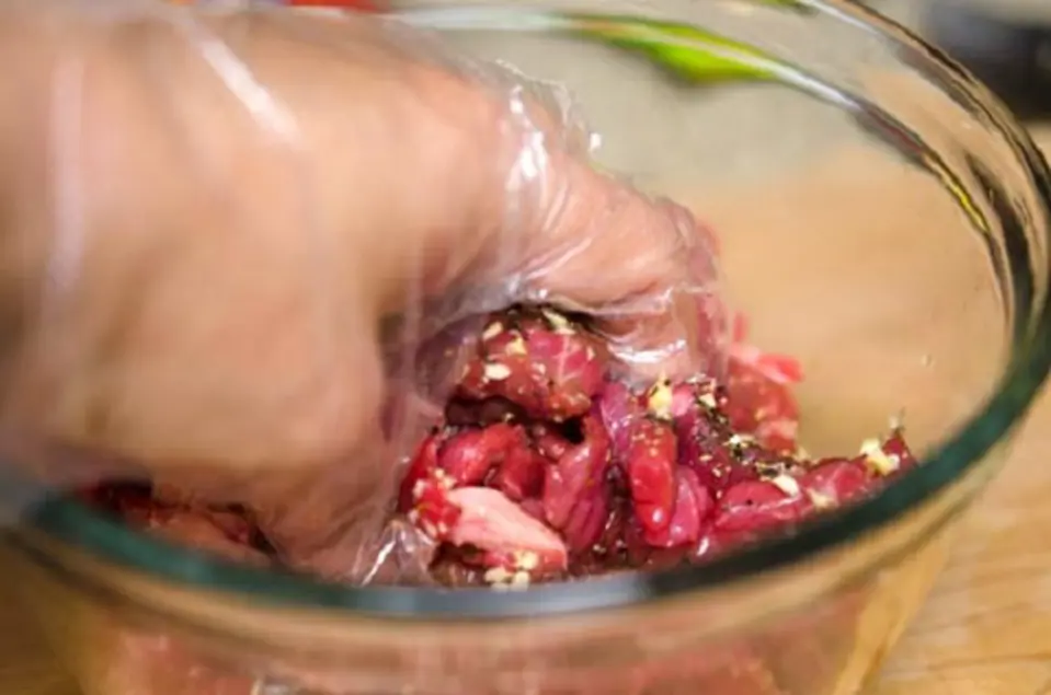Bò xào xốt chua ngọt