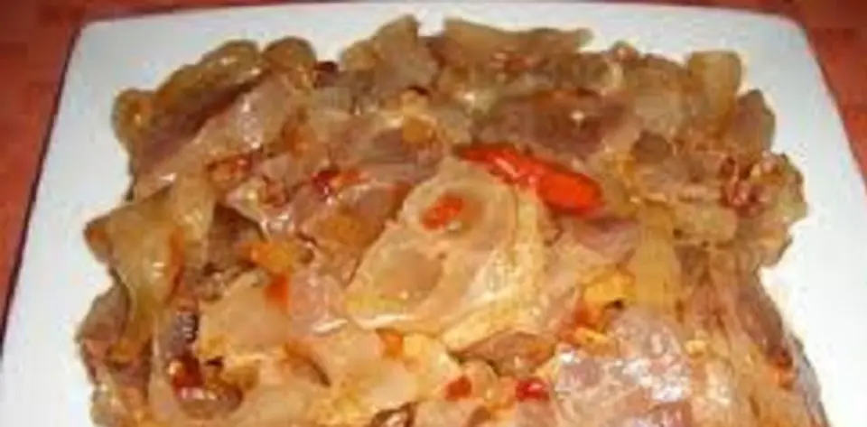 Gân bò xào chua ngọt