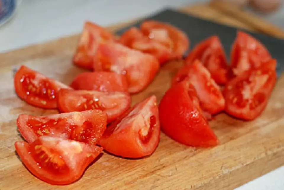 Thịt bò xào hành tây cà chua