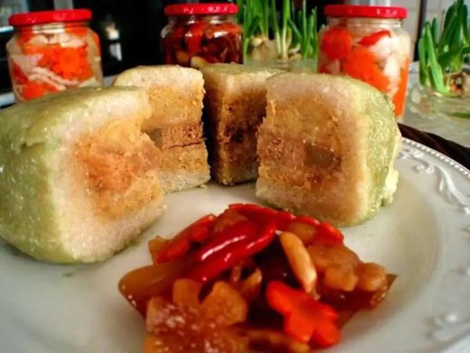 Cách bảo quản bánh chưng ra Giêng không mốc