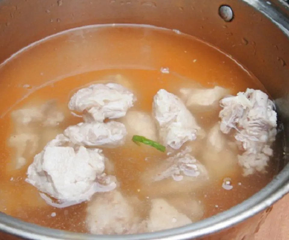 Canh củ từ nấu sườn