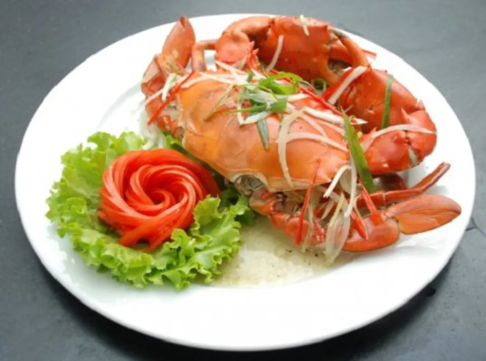 Những cách hấp hải sản đơn giản