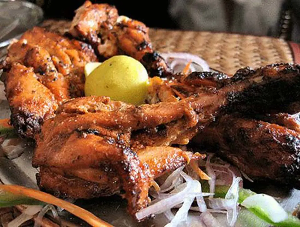 Cách ăn kiêng khi đi dự tiệc